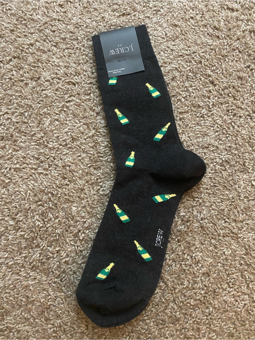 J. Crew Men’s Black Novelty Champagne Bottle-Print Socks. NWT. One Size